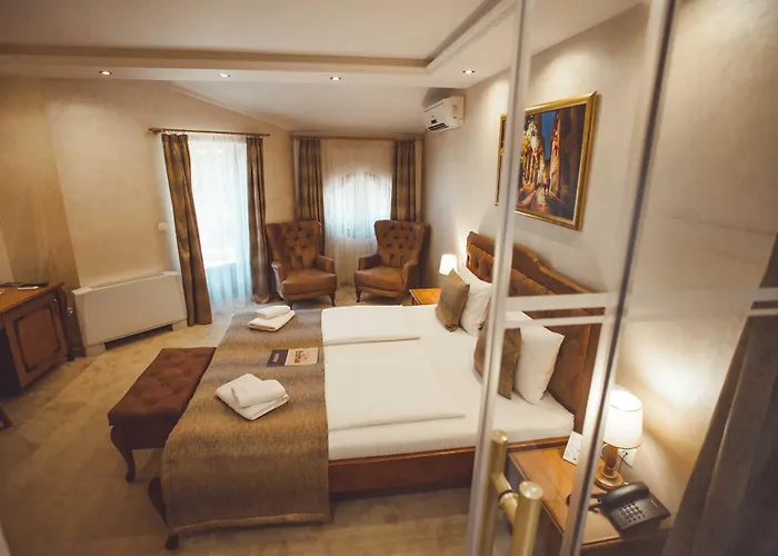 Provence Rooms